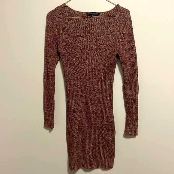 Dynamite long sleeve dark red fitted dress. Size: Small - Picture 1 of 4